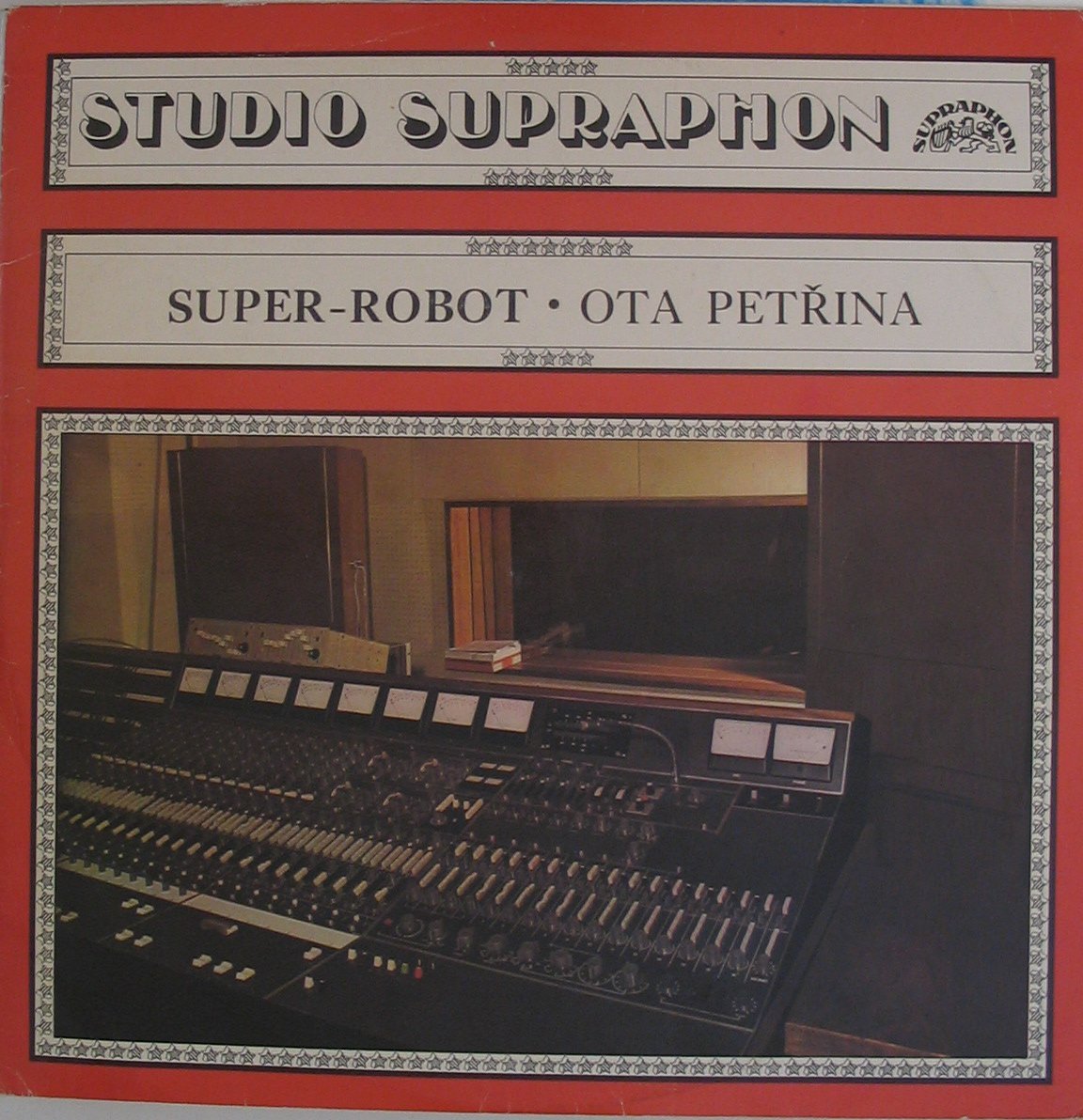 Super-robot