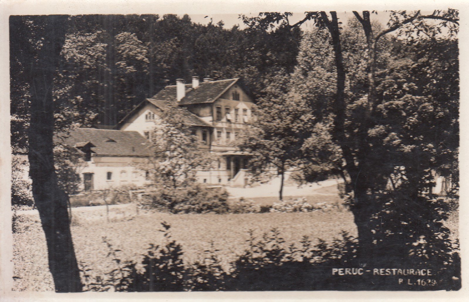 Peruc - restaurace / pohlednice