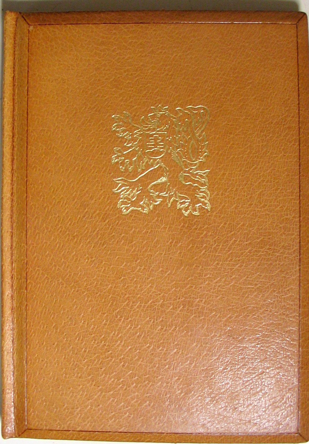 Konstitucija Čechoslovackoj Respubliki (9 ijunja 1948 g.) - celokožená vazba