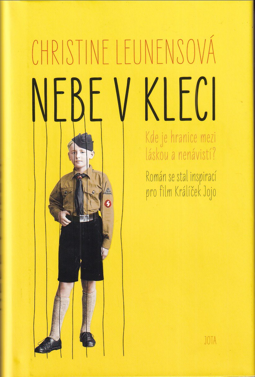 Nebe v kleci