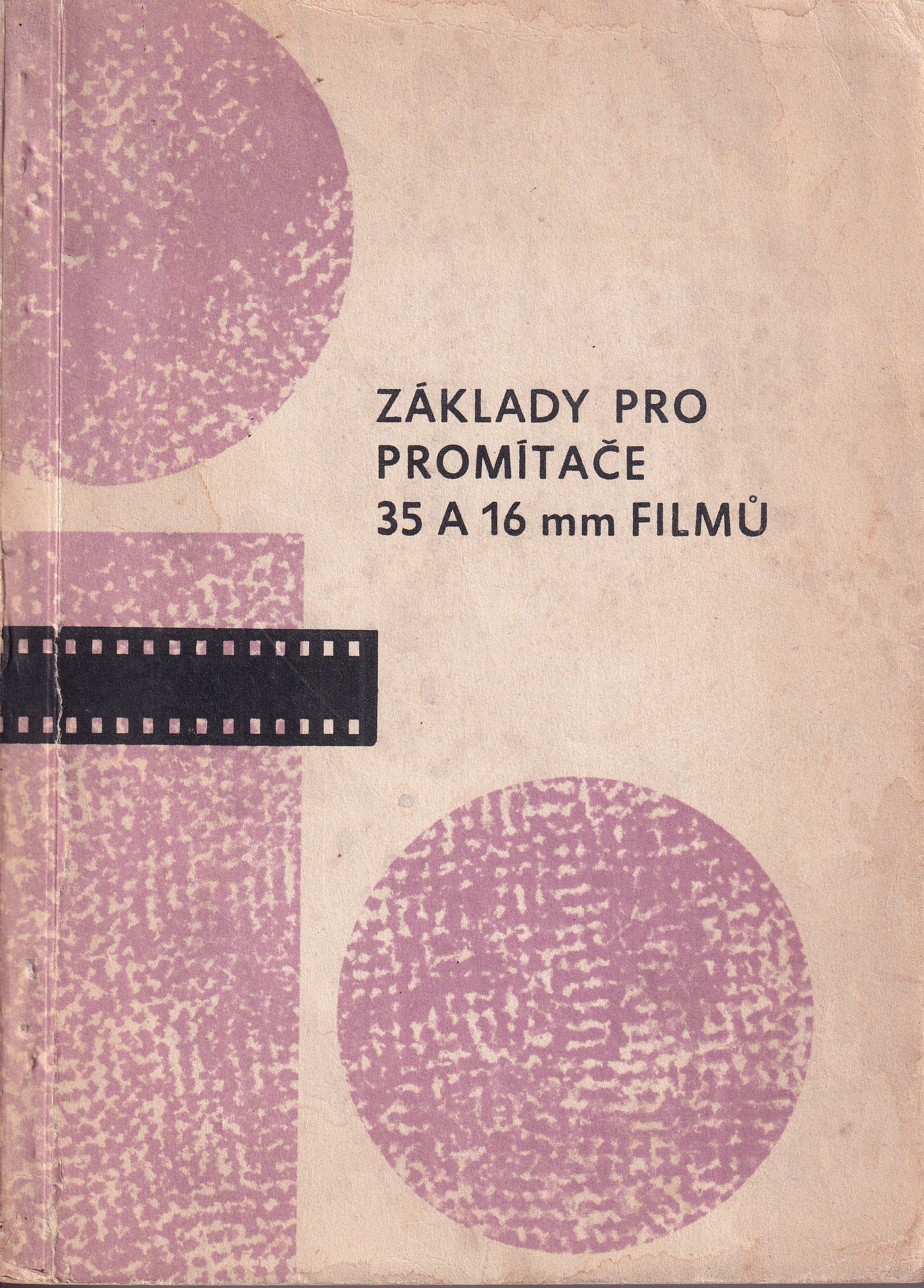 Základy pro promítače 35 a 16 mm filmů