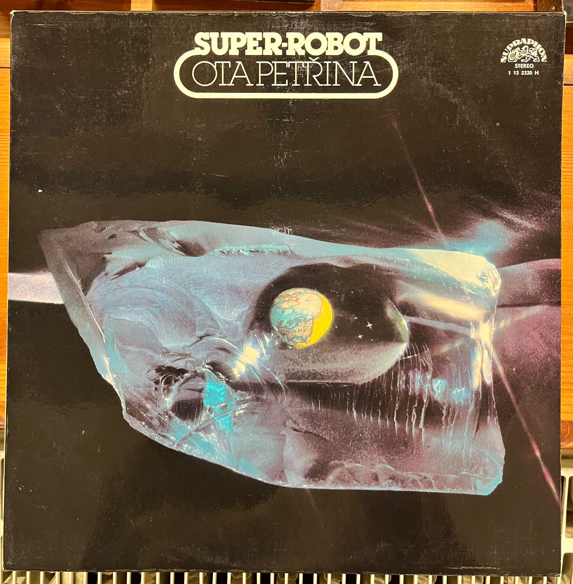 LP Ota Petřina : Super-robot