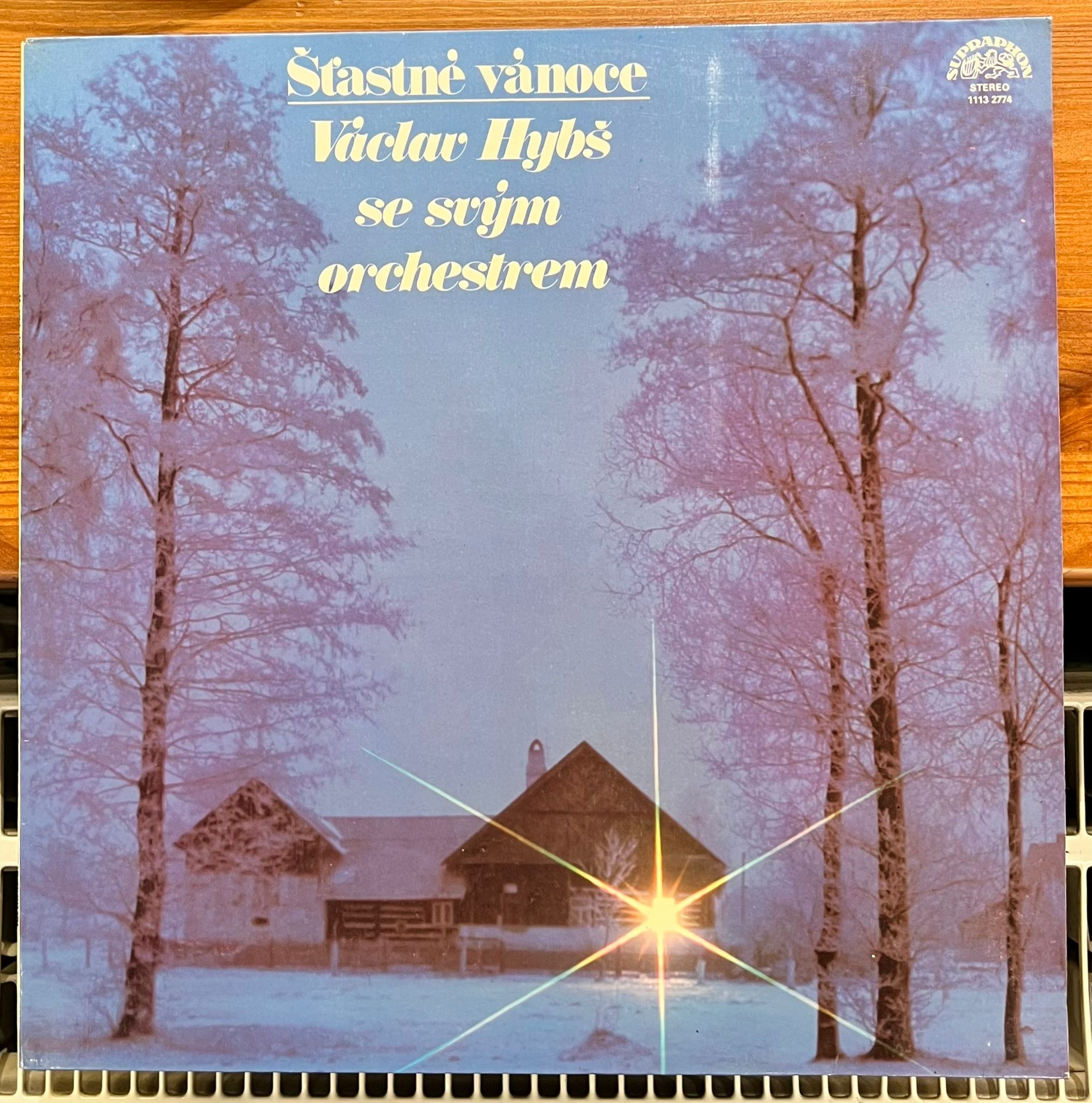 LP Václav Hybš se svým orchestrem -  Šťastné Vánoce.
